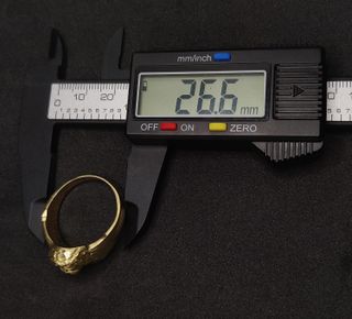 Sello Cara de Cristo de oro 18k, 12.65 g, T-30.