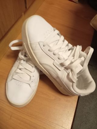 Zapatillas Puma blancas
