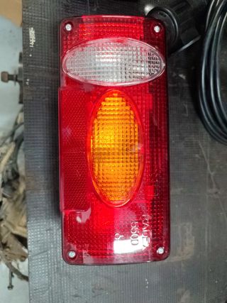 Pilotos remolque + cableado