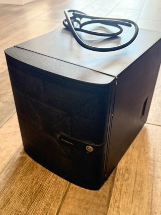 Supermicro SuperServer 5028D-TN4T 16 núcleos