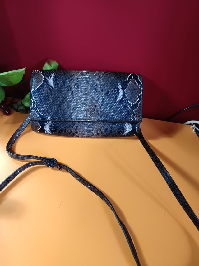 Bolso piel serpiente marrón-negro