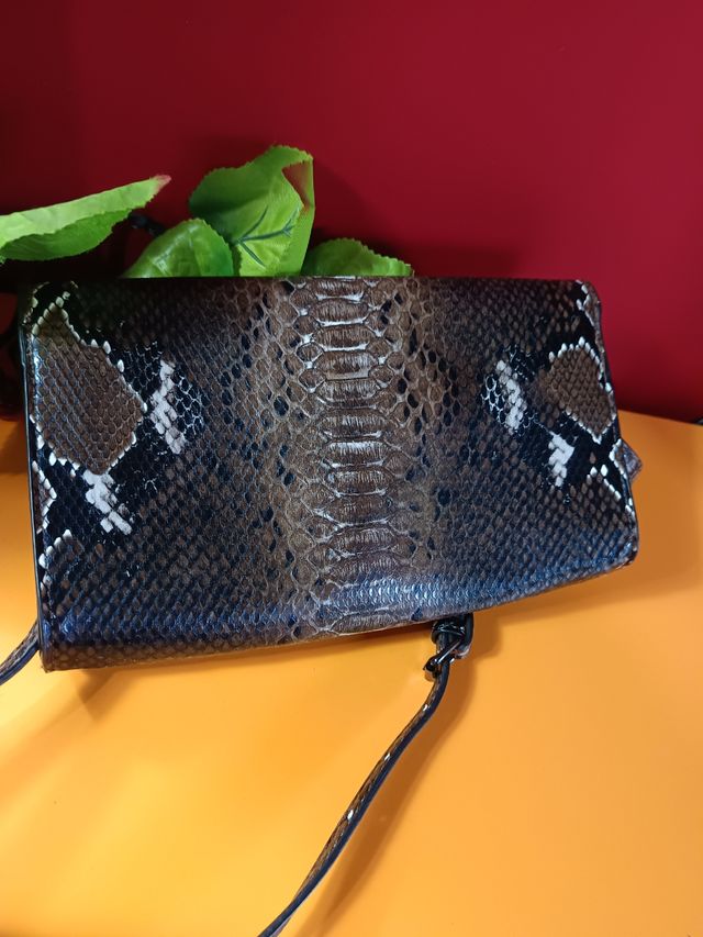 Bolso piel serpiente marrón-negro