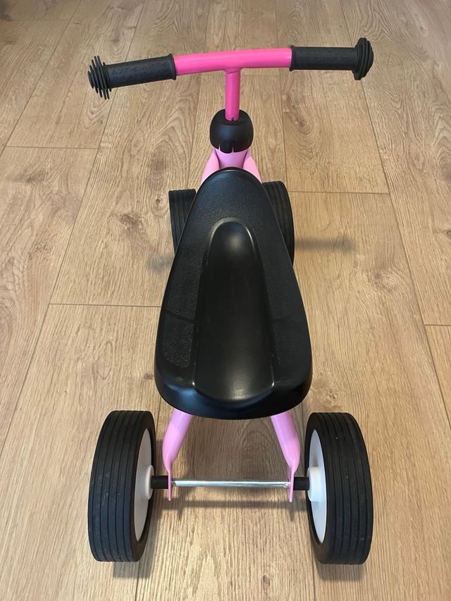Triciclo Puky rosa per bambini