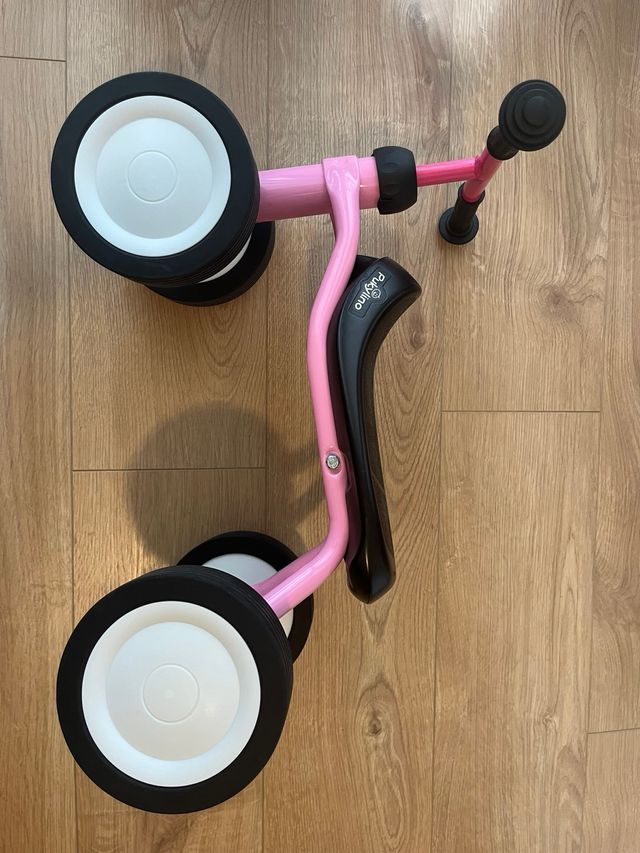 Triciclo Puky rosa per bambini
