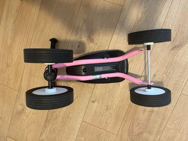 Triciclo Puky rosa per bambini