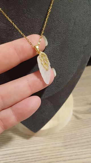Collar hoja dorado y blanco