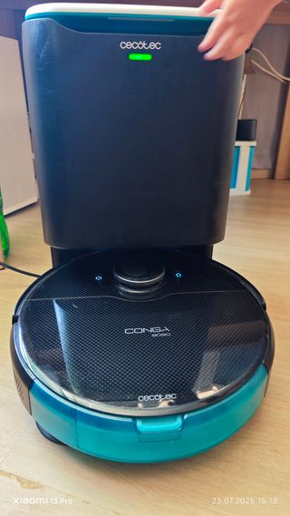 Robot aspirador Conga 9090 AI