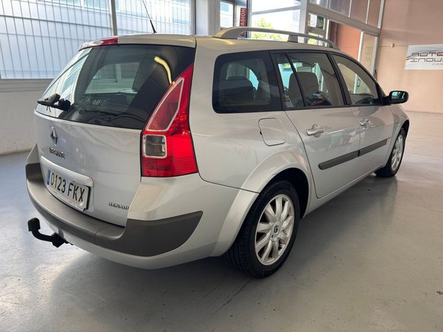Renault Megane DYNAMIQUE TOURING 1.5 DCI  