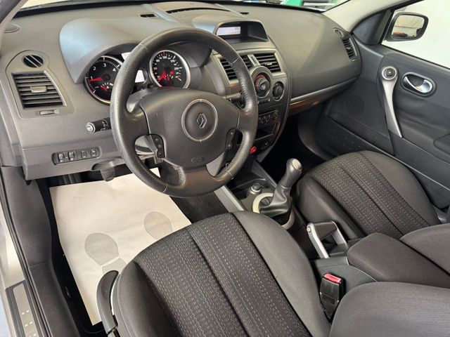 Renault Megane DYNAMIQUE TOURING 1.5 DCI  