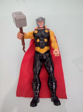 Figuras Marvel: Spiderman, Thor, Hulk 