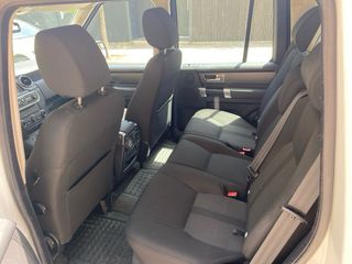 Land Rover Discovery 2012