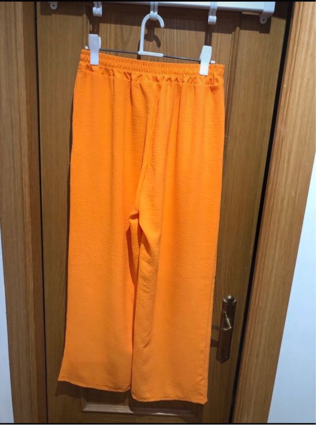 Pantalones anchos naranja 44