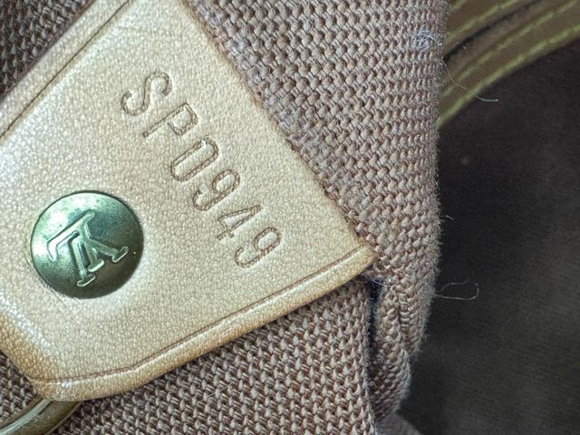 Mochila Louis Vuitton Montsouris