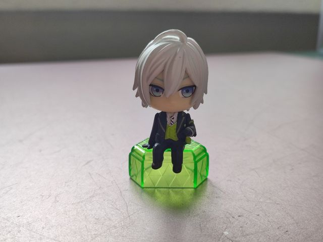 Figura Twisted Wonderland