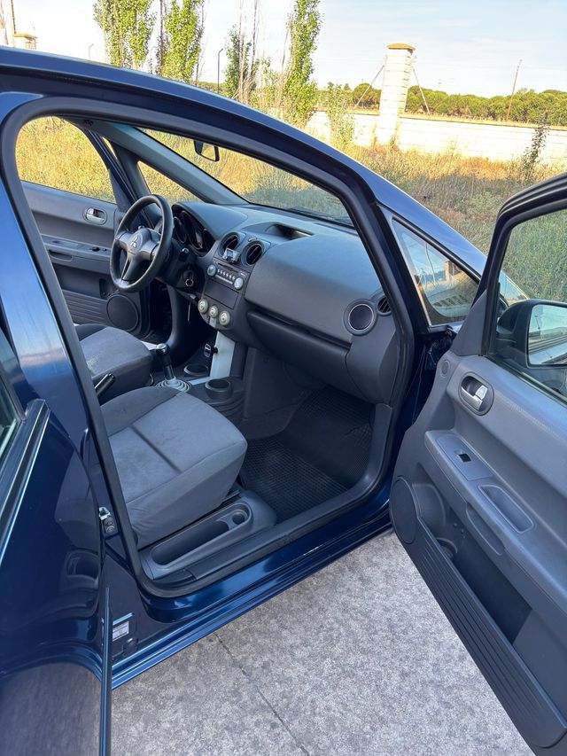 Mitsubishi Colt 2005