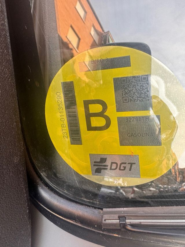 Lada Niva 1.7i. año 2002 A/C