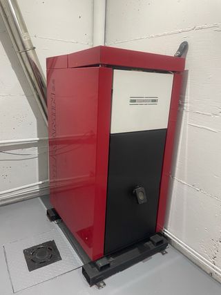 Caldera EDILKAMIN 24kw pellets para radiadores
