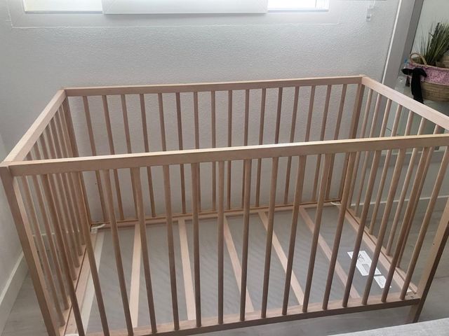 Cuna bebé madera clara