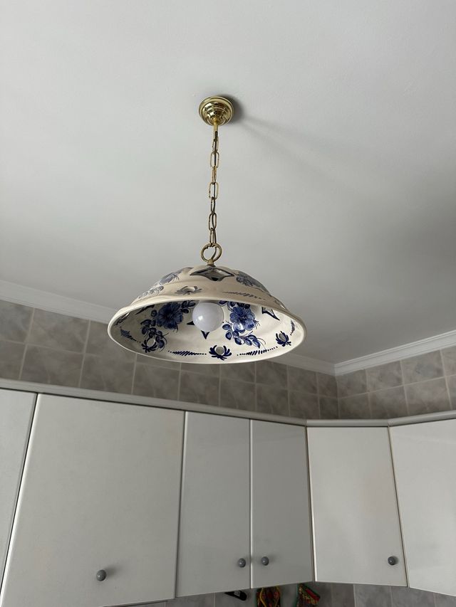 Plafón Cerámica Azul y Blanco