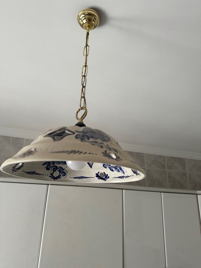 Plafón Cerámica Azul y Blanco