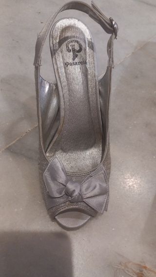 Zapatos tacón plata