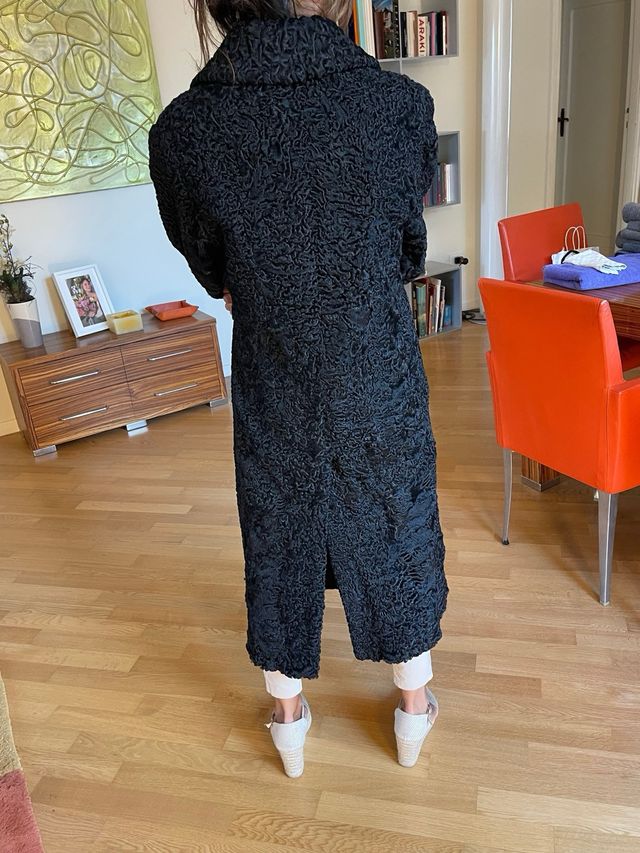 Pelliccia Astrakan nero vintage