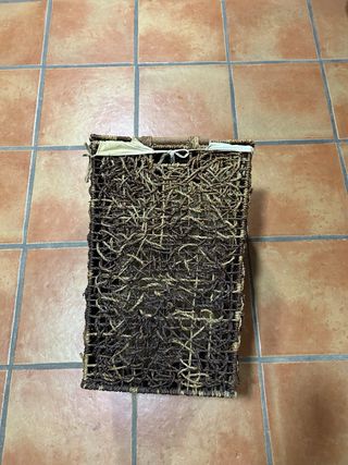 Cesta mimbre marrón-beige
