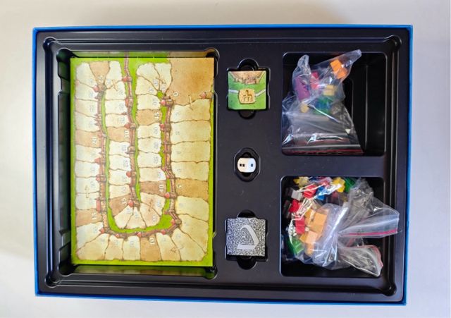 Carcassonne Plus: Juego completo + 6 expansiones