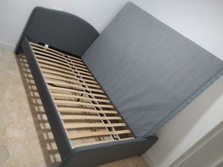 Cama Ikea 140x200 - Gris