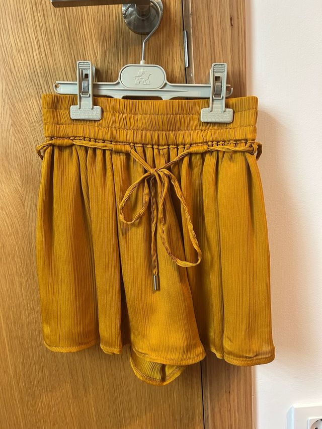 Pantalón efecto falda Talla XS