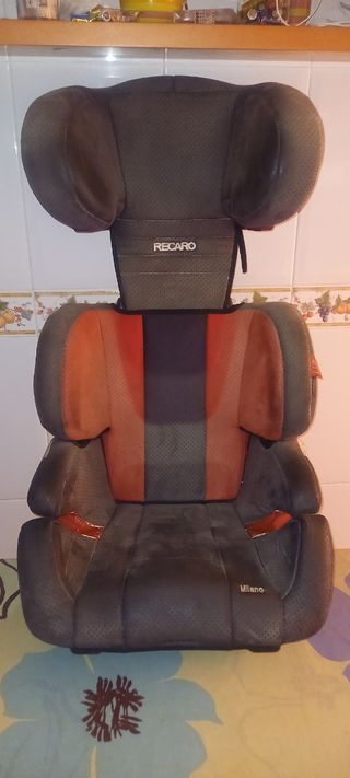  2 Sillas coche Recaro niño por 50 euros las dos 