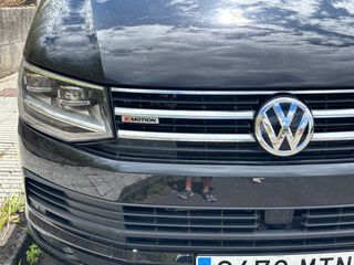 Volkswagen 4x4 Multivan Automática Caravelle  T6 .