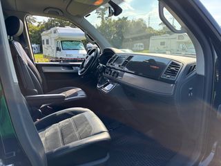 Volkswagen 4x4 Multivan Automática Caravelle  T6 .