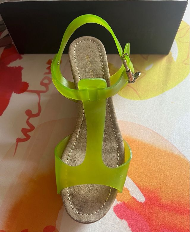 Sandalias de cuña alta de la marca Miss Sixty