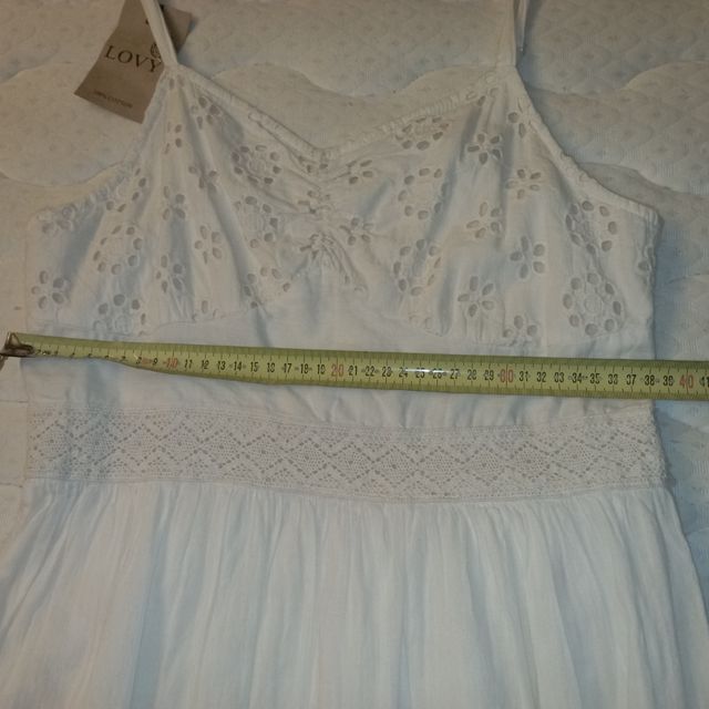 Vestido blanco estilo ibicenco