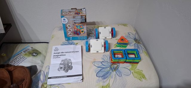 Juego construcción magnético para peques