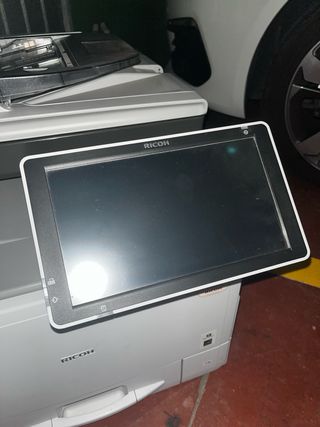 Impresora multifunción Ricoh MP C306