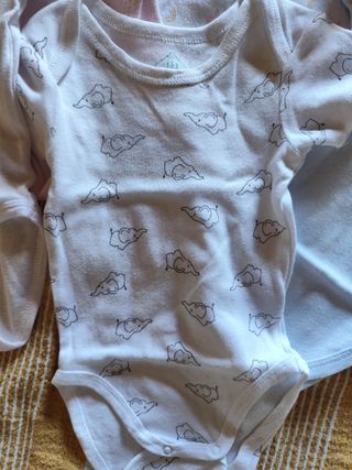 5 Body neonato in cotone 6M