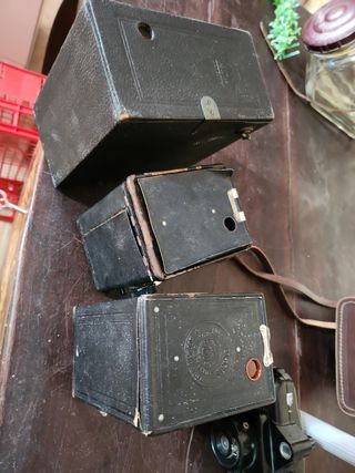 Cámaras antiguas - Lote de 7 cámaras más un tripod