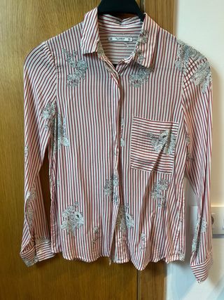 Camisa Pull&Bear rayas rojas Talla XS