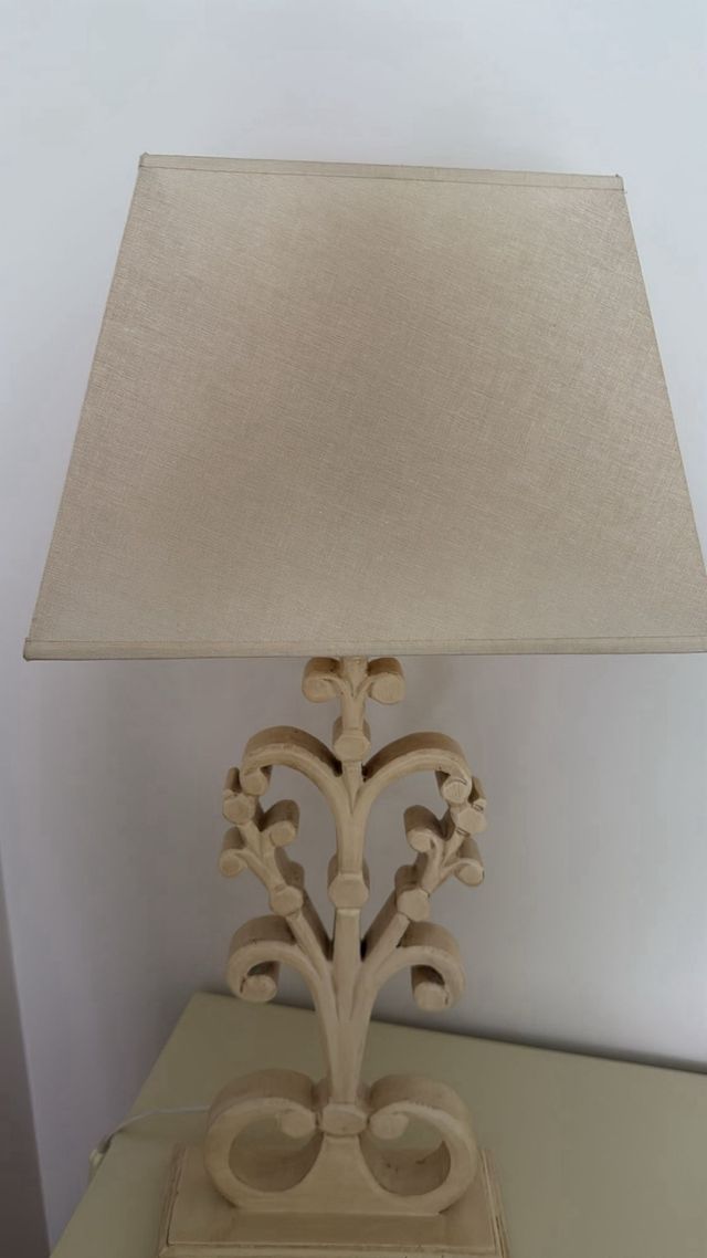 Lampara de mesa beige - Estilo vintage