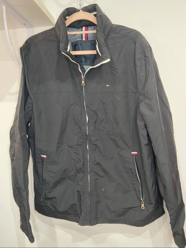 Chaqueta Tommy Hilfiger negra