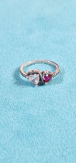 PLATA y 52 Circonitas
ANILLO 2 CORAZONES CIRCONITA