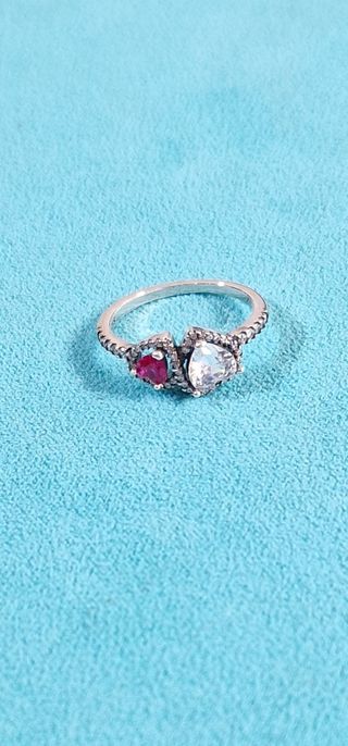 PLATA y 52 Circonitas
ANILLO 2 CORAZONES CIRCONITA