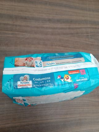 12 Pañales baño Pampers Costumino 3-4 (6-11kg)