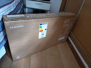 TV Samsung T4300 32" HD