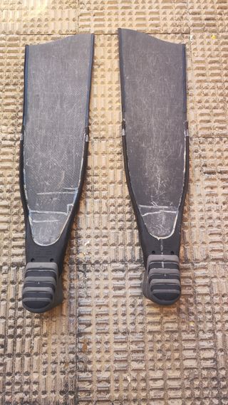 Pinne in carbonio Soriatec con scarpa Cressi,