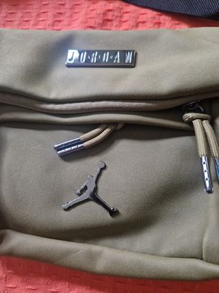 Riñonera Jordan Verde Oliva