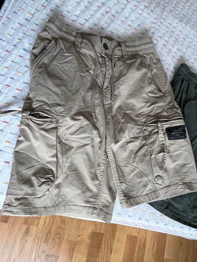 2 pantalones cargo - beige y verde