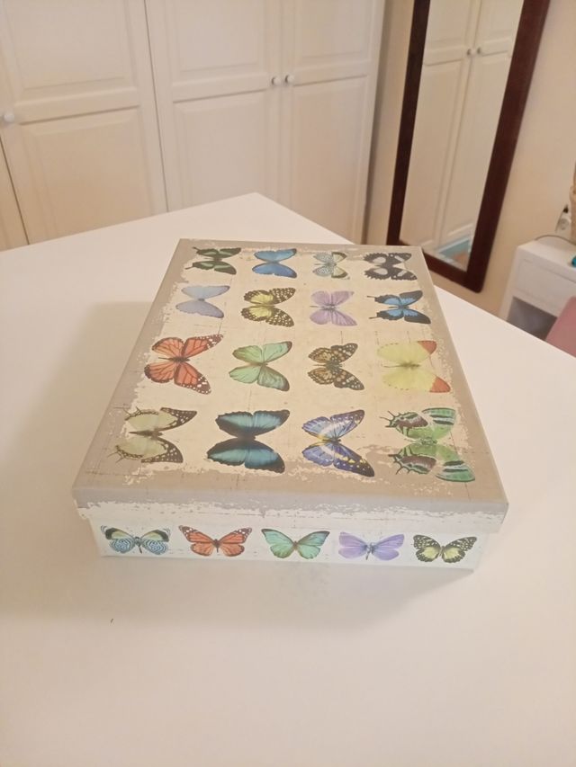 Caja Decorativa Mariposas